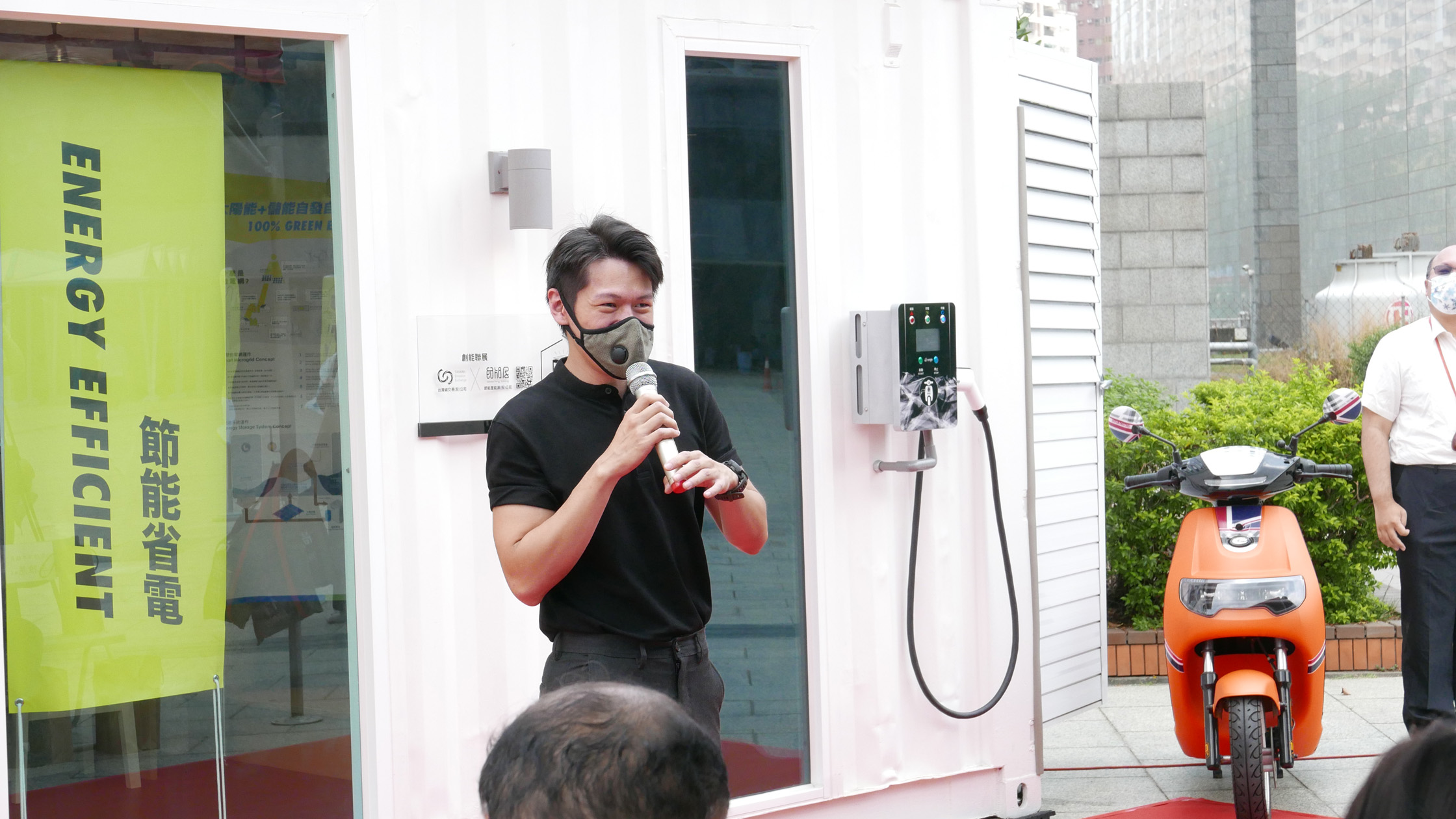 全台第一座擁有獨立綠色電力系統供電運作的「＃驛日光屋」啟用‼